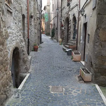 Gusto E Benessere Al Ghetto Chic * Sacrofano